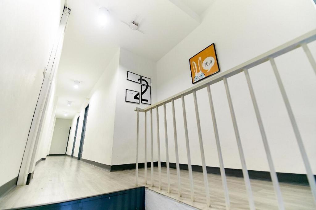 The Rabbit'S Hole Hostel Bangkok Extérieur photo